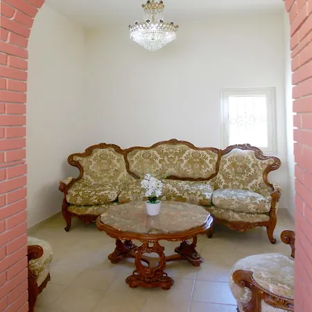 Etna&sea Luxury Downtown House Vakantiehuis *